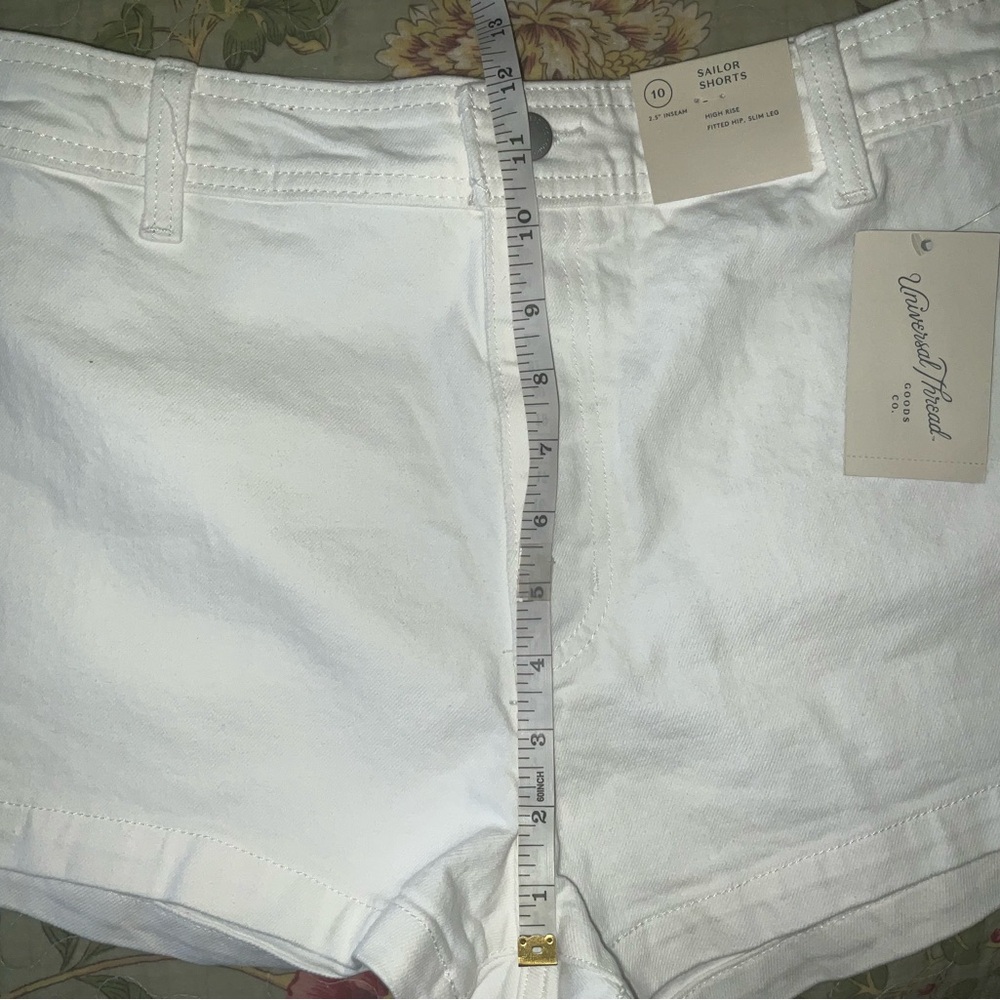 Universal Thread NWT Sailor White High-Rise Cotton Denim Shorts size 10 - Picture 7 of 9
